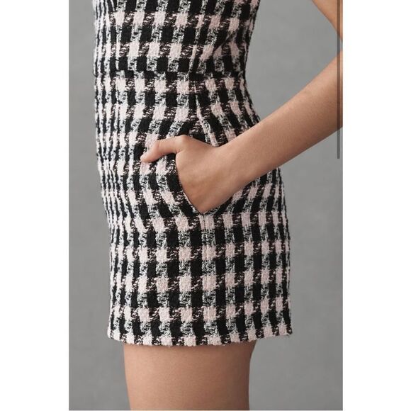 NEW Anthropologie Hutch Black, White & Pink Strapless Plaid Tweed Romper Size 10 - Picture 2 of 4